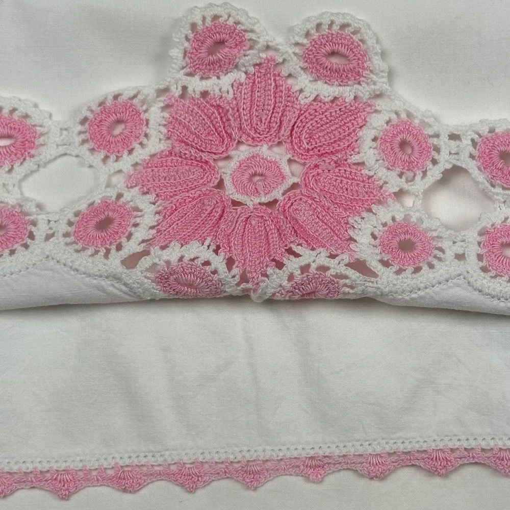 Vintage White Pillowcase Pair Pink Crochet Lace Trim Floral Medallion 20x32